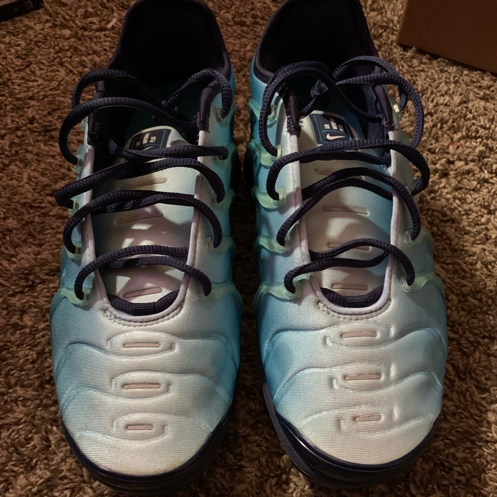 Vapor Max Plus Current Blue